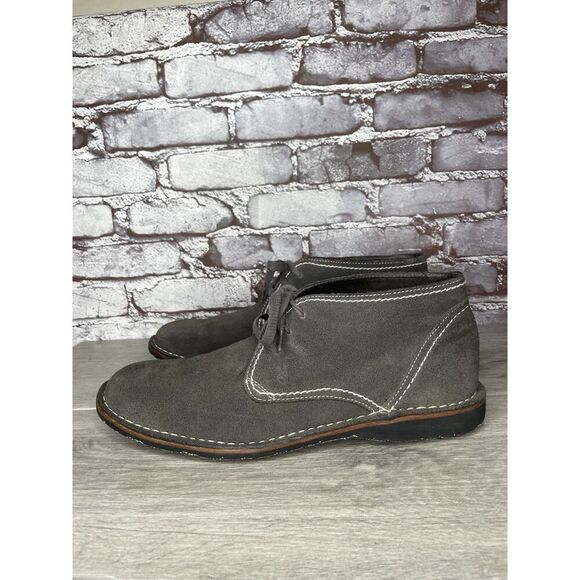 John Varvatos USA Dark Gray Suede Lace Up Ankle Chukka Boot  display picture 2
